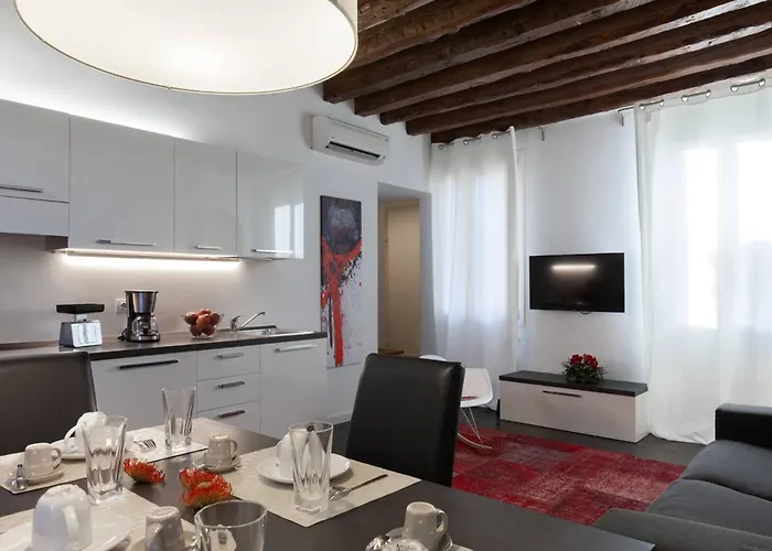 City Apartments Rialto